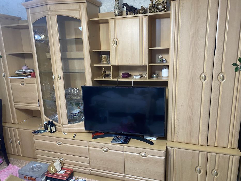 Продам стенку шкаф, возможен торга