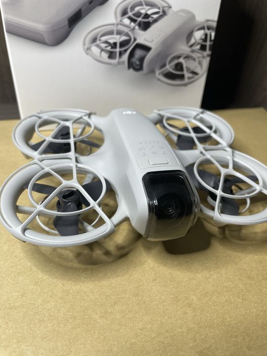 Vand Drona Dji Neo ca noua