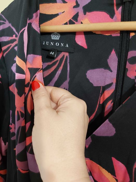 Рокля на марката Юнона 42/44 размер