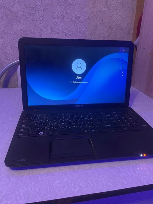 Продам 2 ноутбука срочно