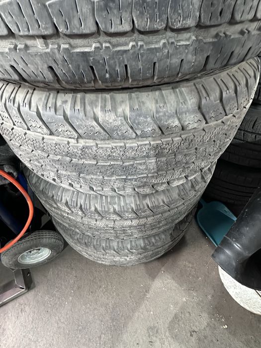 Шины/Резина R16 всесезонные