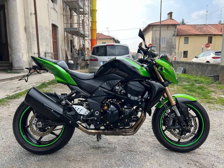 Kawasaki Z750 R 2011