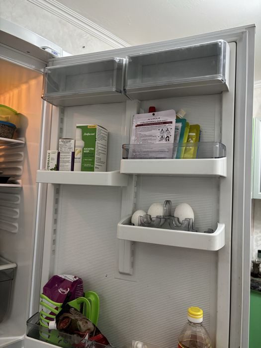 Продам холодильник