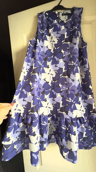 Mohito M размер рокля, Stradivarius