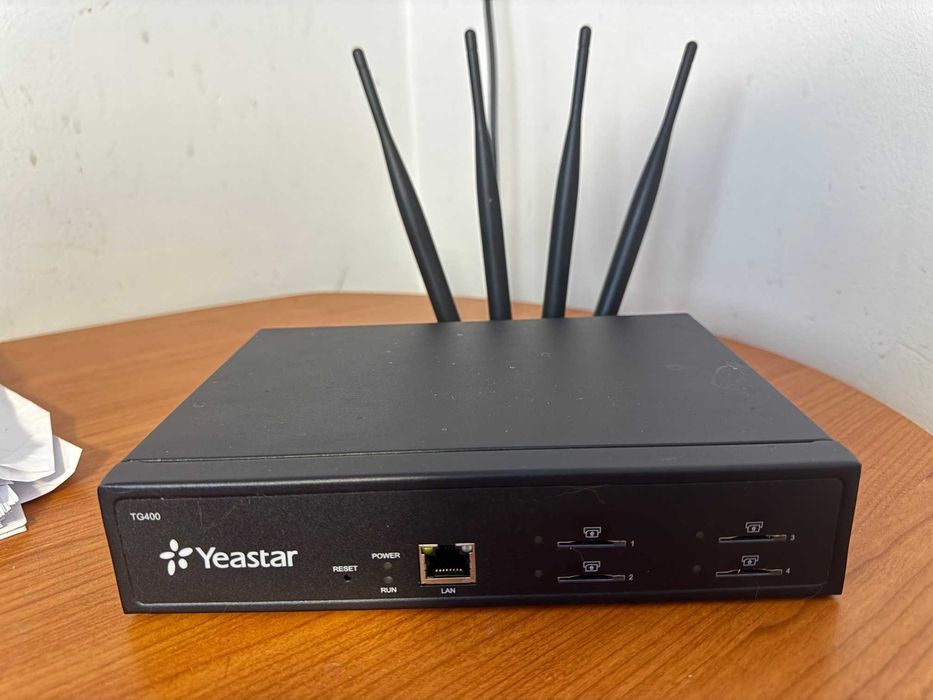 Yeastar TG400 TG400L gateway/controller/шлюз 100 Mbit/s GSM WCDMA 4G