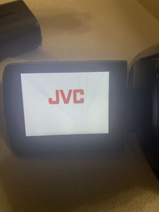 Видео камера  JVC Everio GZ-MG30U