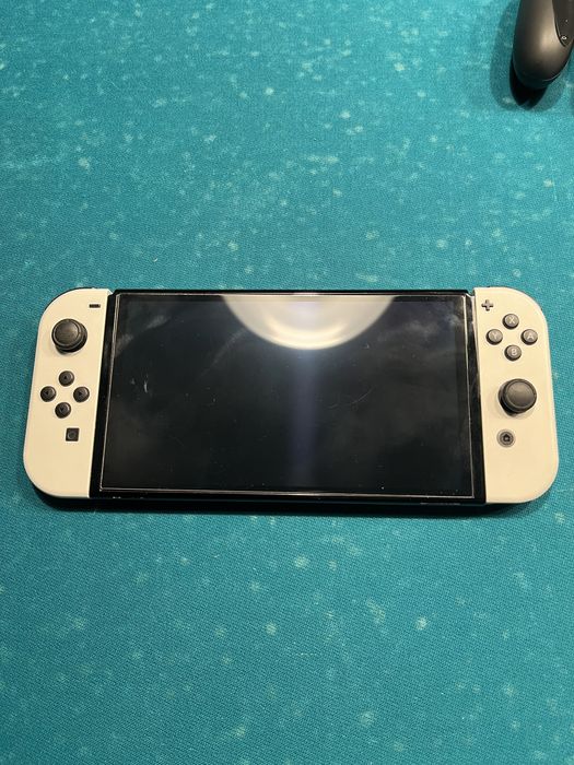 Nintendo switch oled 512 gb + 77 игр, прошитая ultraNX