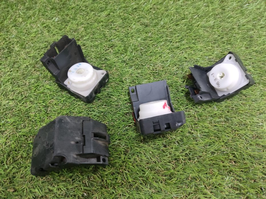 Контактная группа Honda Fit.