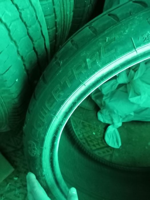 255/35/20 Powertrac R20