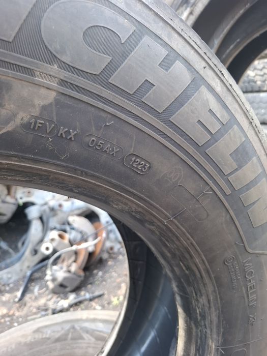 Vand 1 sau 2 anvelope 315 60 22.5 directie 1 buc michelin 1 buc hankook