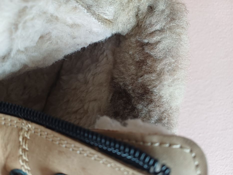 37 по поръчка, КОЖА