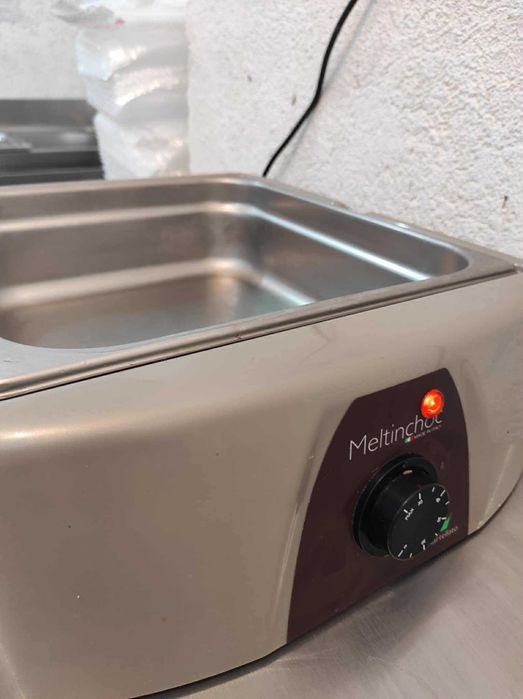 Продава се напълно функциониращ бизнес - шоколатиерия.