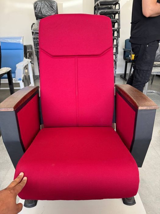 Кресло для залов - оптом по заказу