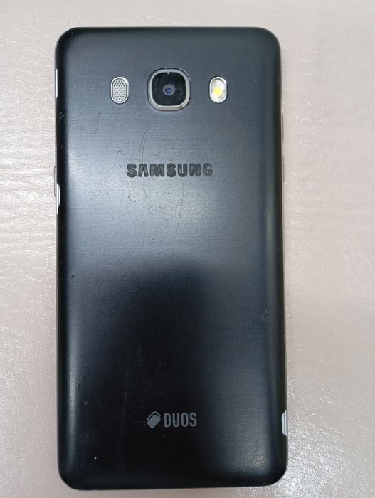 Samsung J5 2016 год