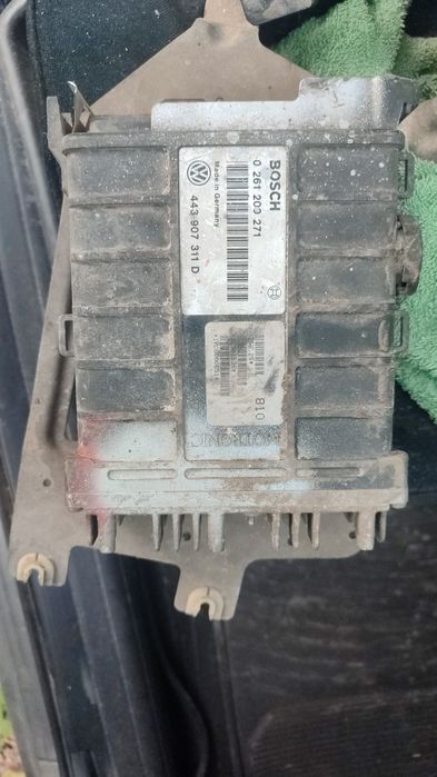 Запчасти на пассат Б3 седан и универсал