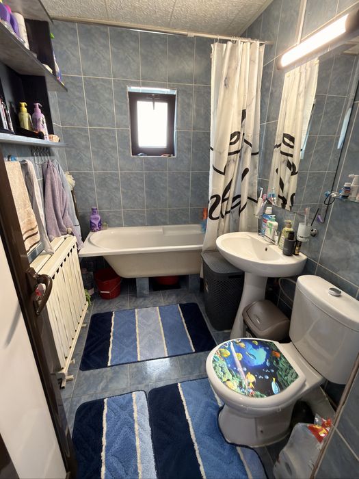 Apartament 3 camere intabulat, suprafață 77 mp, Tomești