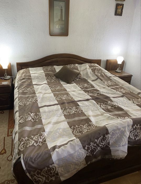 Продавам голямо шалте 30€