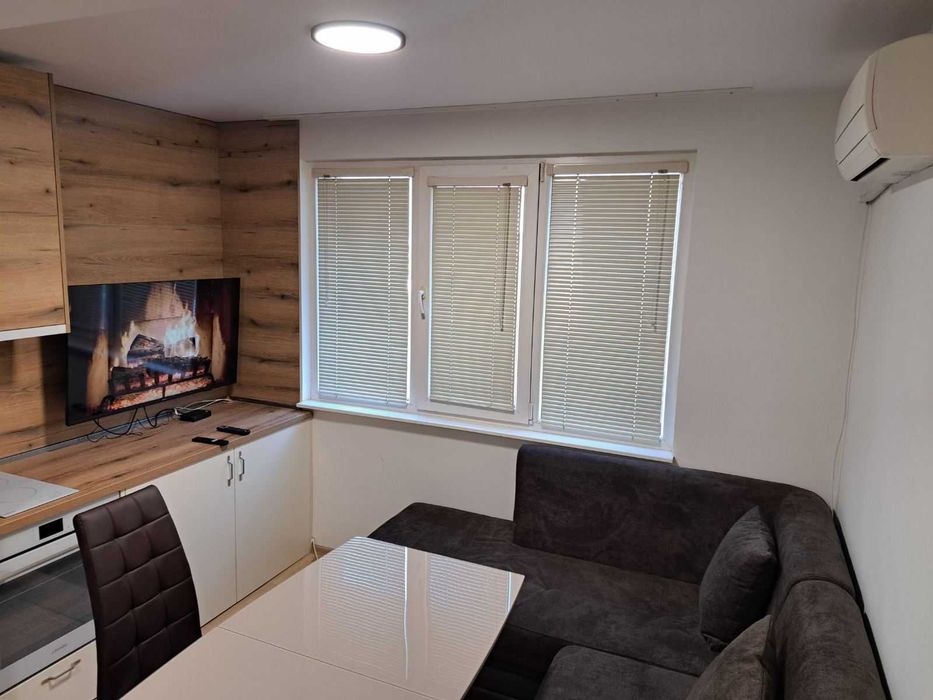 Продава се Многостаен апартамент в Варна, Гръцка махала - 120 кв.м за 2125 €/кв.м - Снимка #1