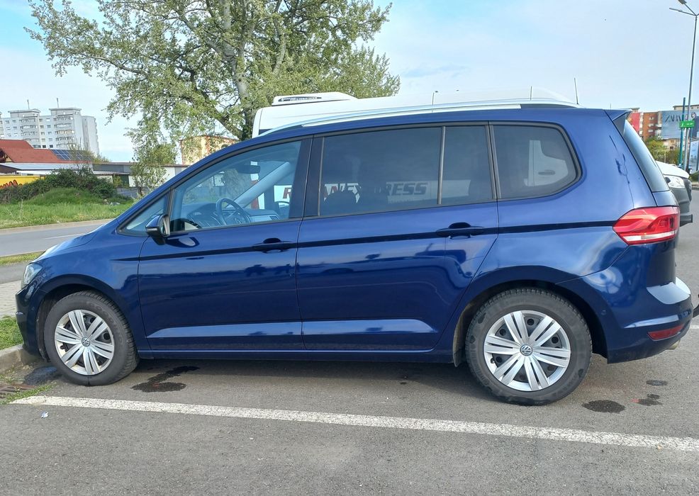 VOLKSWAGEN Touran 2016 — imagine 4