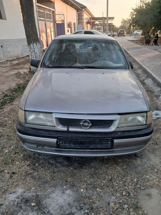 Opel vectra 2 kub
