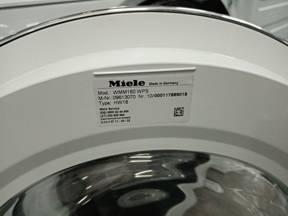 Mașina de spălat rufe Miele