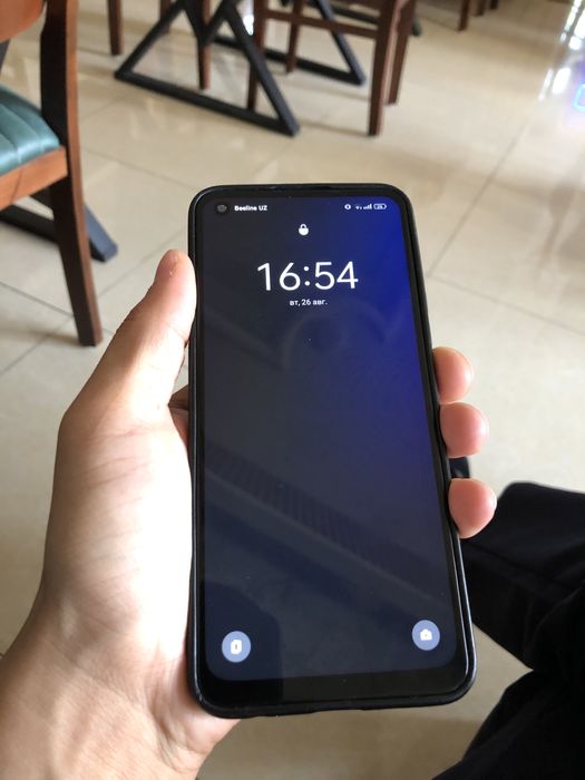 Realmy 8 продоется