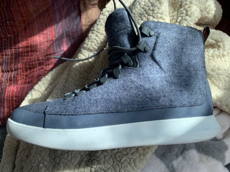 Under Armour • USA