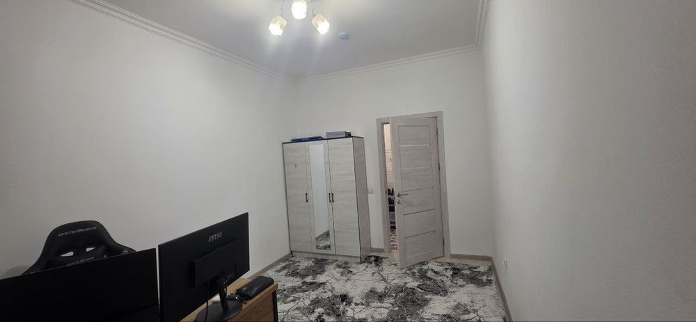 Срочно Продаётся 2ком Дархон 2