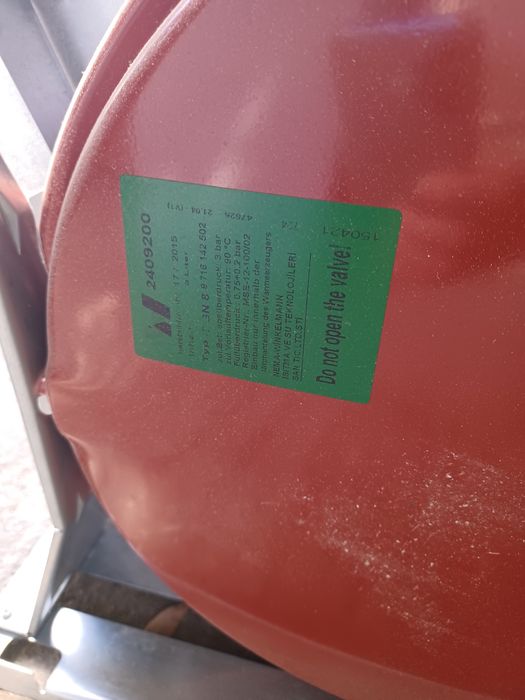 Centrala    Buderus Logamax U042