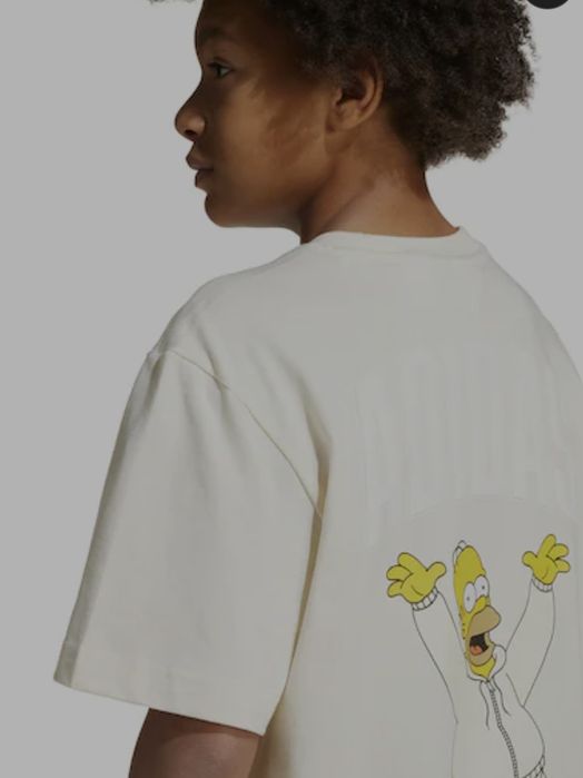 Тениска с шарка на Simpsons Adidas
