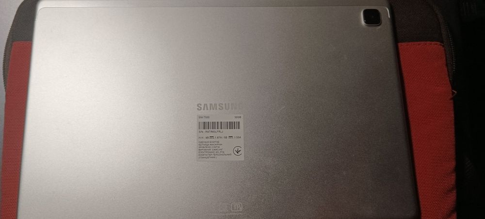 Планшет Samsung SM T500