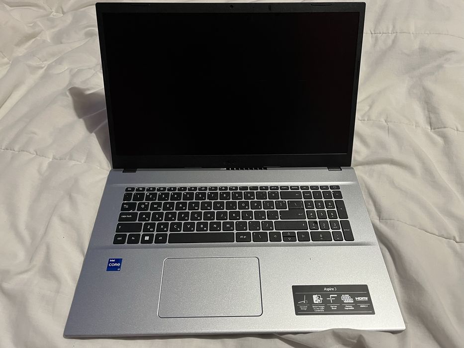 Лаптоп ACER Aspire 3 A317-54-76E1