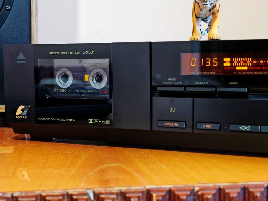 Sansui D-X501. Deck valoros, superb. Estetică de raft. Preț fix !