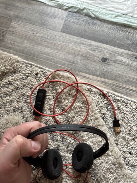 Plantronics with cable