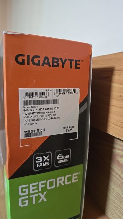 Продаю полностью весь комплект компьютер рабочий