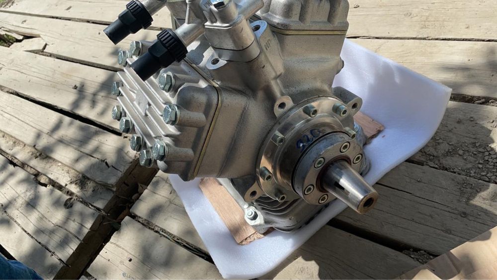 Компрессор кондиционера vanhool