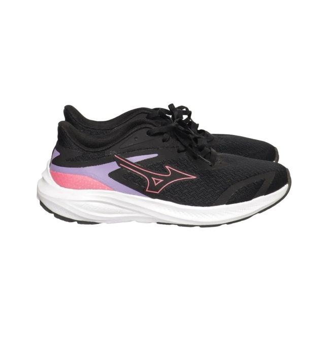 Дамски маратонки Mizuno  38 като нови