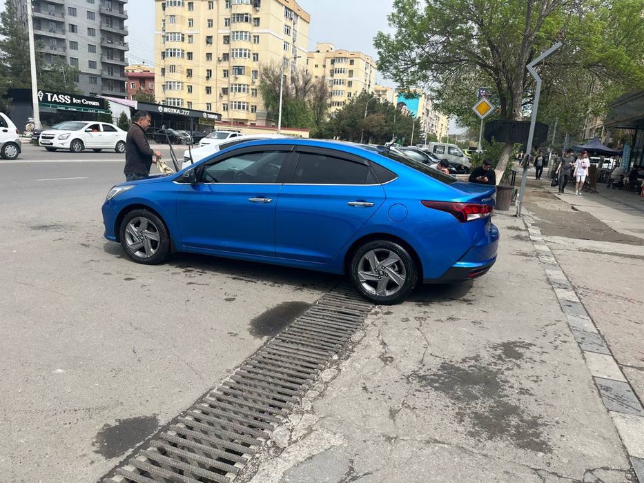 Hyundai  accent 2020г