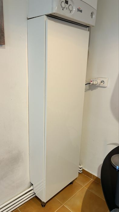 Mobila de bucătărie