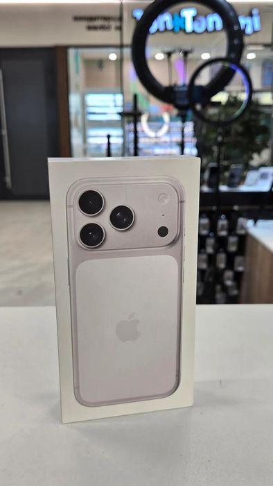 Apple 17 pro 256 гб запечатный