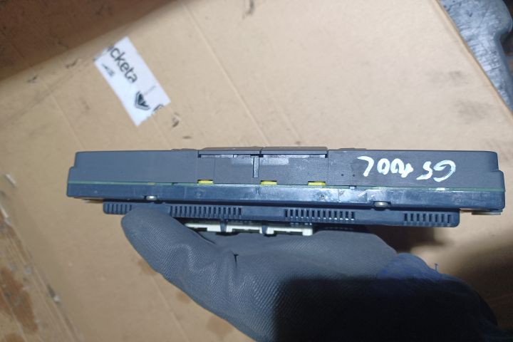 Comanda AC Volkswagen VW Golf a 5-a generatie