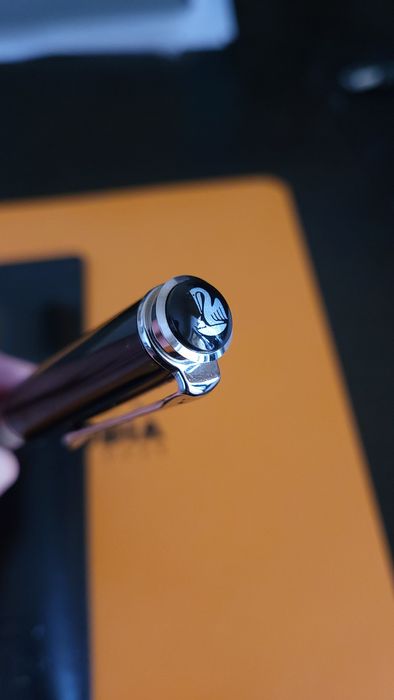 Pix Pelikan Souveran K805 negru, nou.