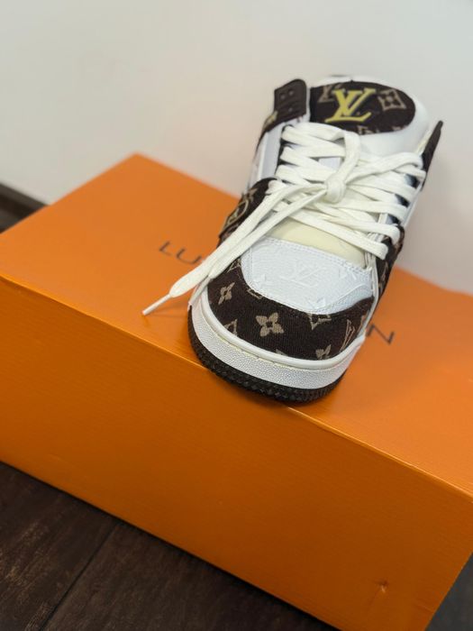 Adidasi Louis Vuitton Barbati