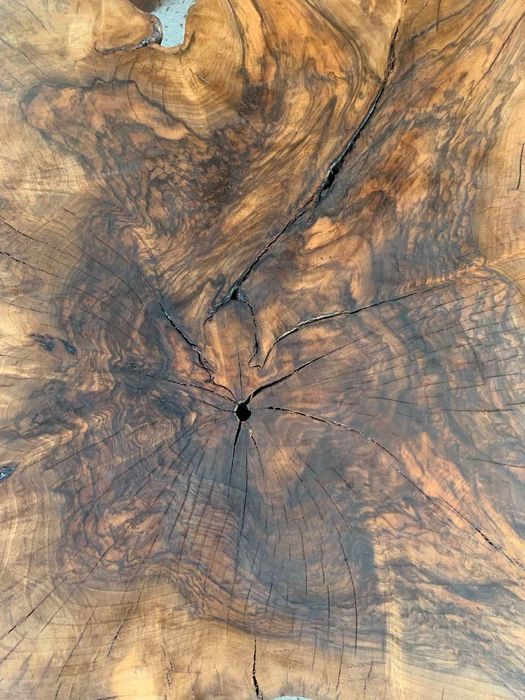 Маса от орех, бар плотове