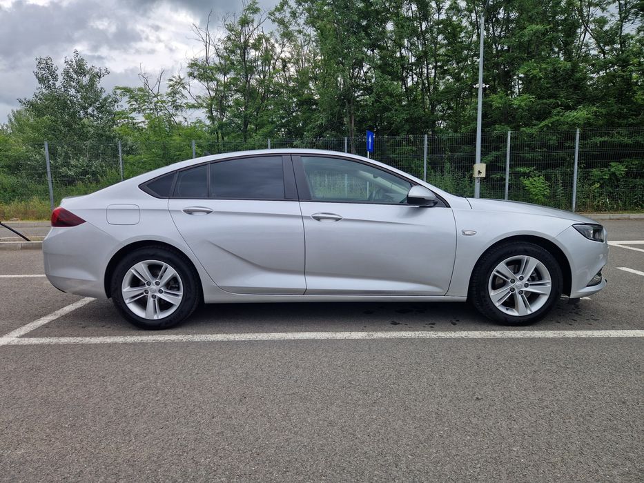 Opel Insignia Grand Sport 2020