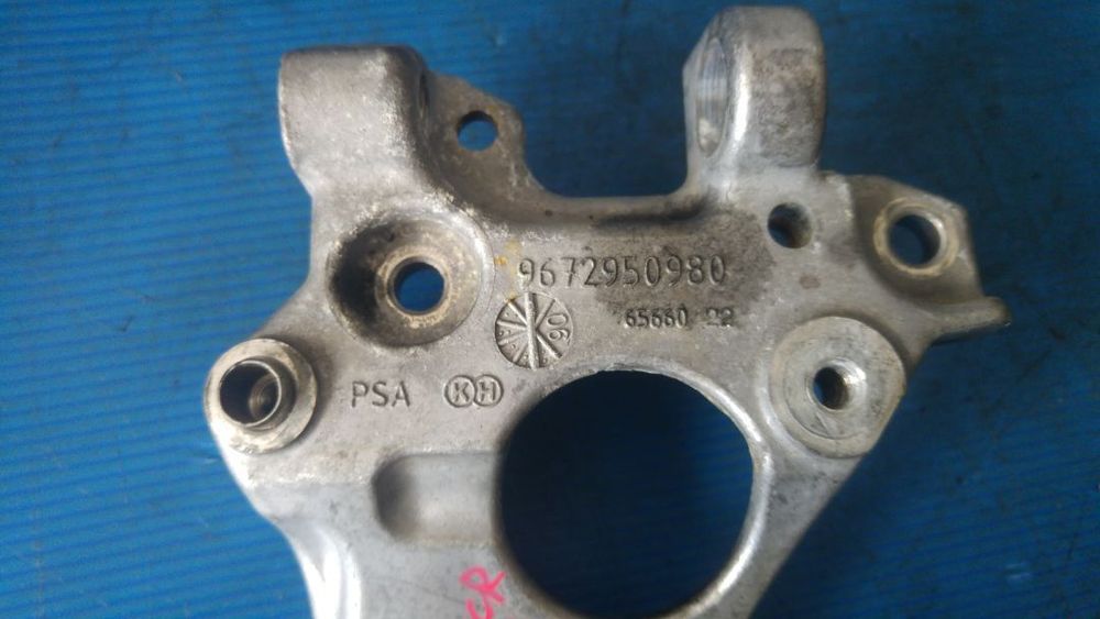 suport compresor ac 1.6 hdi 9h06  peugeot 207 308 partner citroen c3 c4 berlingo 9672950980