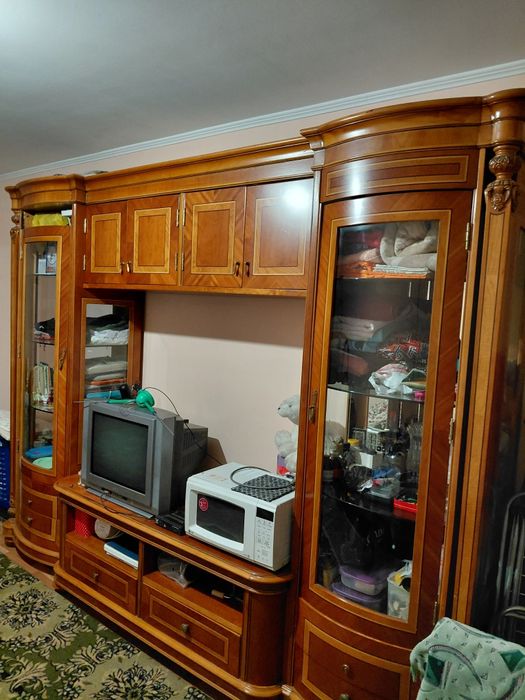 Стенка в гостинную