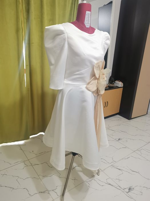 Rochie eleganta ocazie