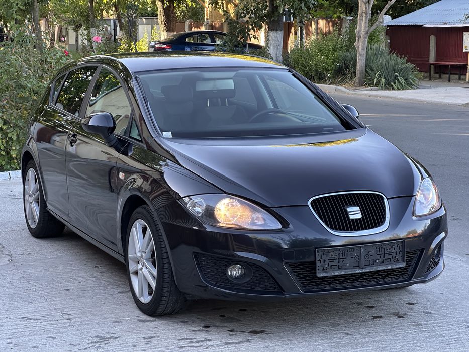 SEAT Leon 2011 — imagine 2