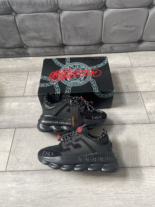 Versace Chain Reaction